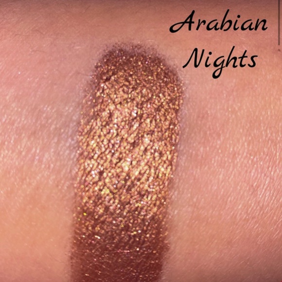 Sydney Grace Eyeshadow Single in Arabian Nights 🍁 ADD for FREE to $30+ order! - Picture 3 of 12